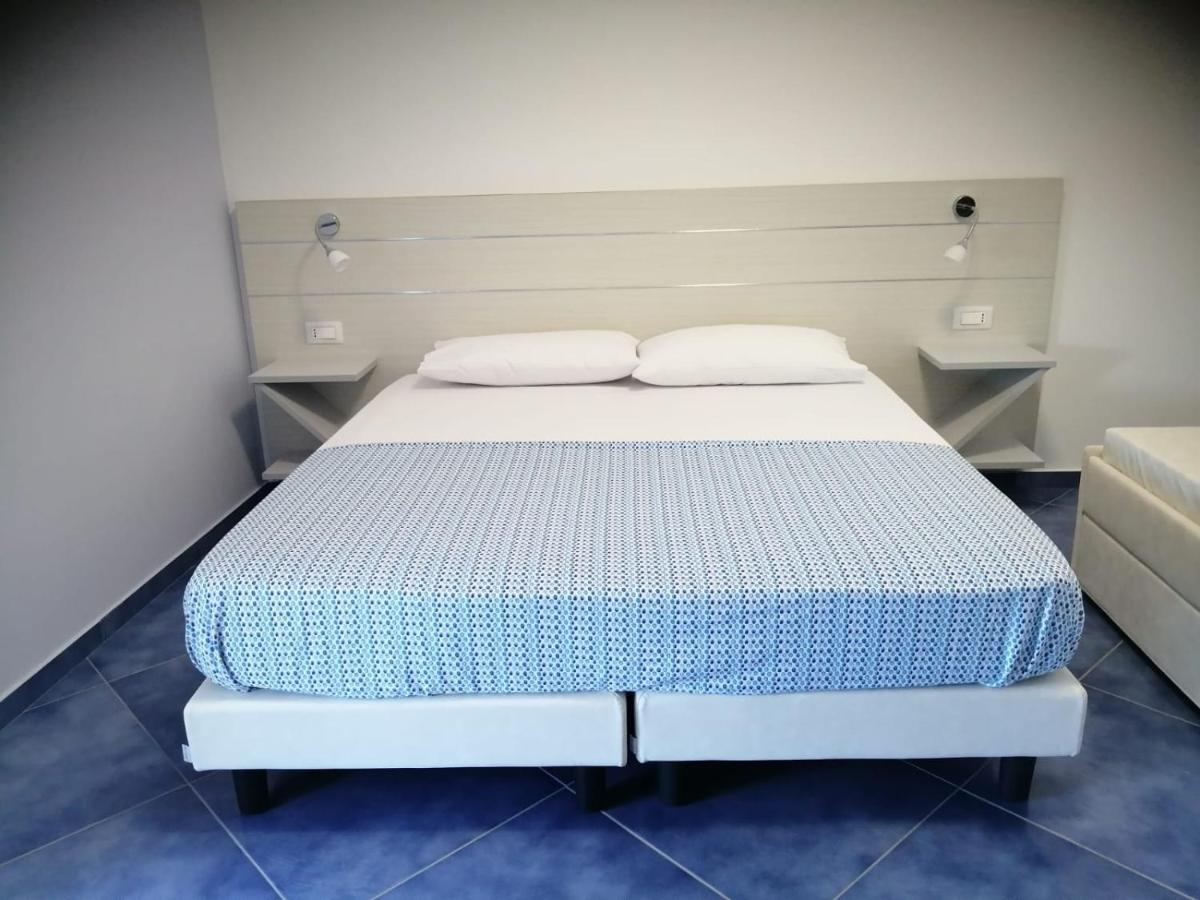 Hotel La Giara แซมโบรเน ภายนอก รูปภาพ
