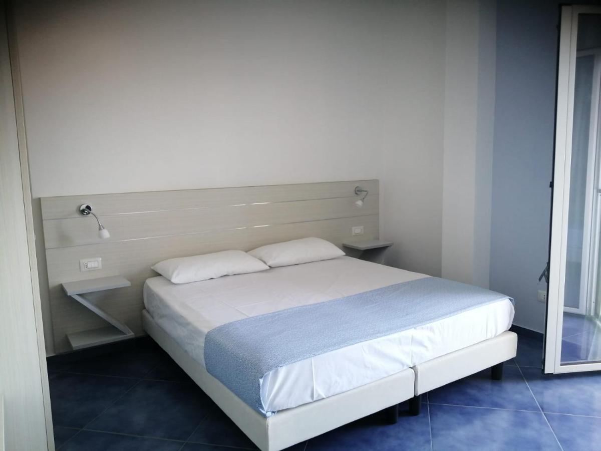 Hotel La Giara แซมโบรเน ภายนอก รูปภาพ